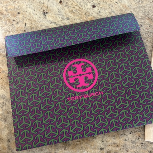 Tory Burch Small Cream Dust Bag & Gift Box/Bag 🆕 - Picture 5 of 5